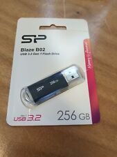 Silicon Power 256GB USB 3.0/3.1 Gen1 USB Flash Drive Blaze B02 picture