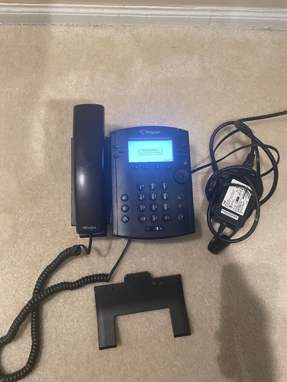 Polycom 2200-46161-025 VVX 310 IP VOIP 6 Line SIP Telephone POE (Grade A/B)