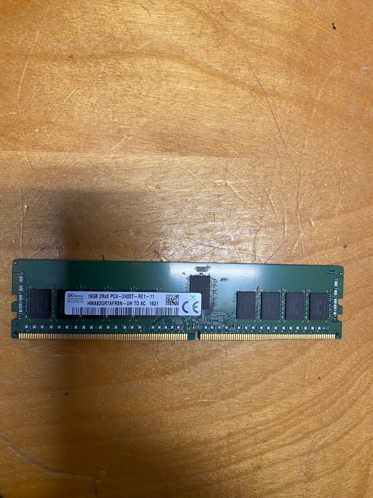 SK HYNIX 16gb  PC4-2400T-RE1-11 HMA82GR7AFR8N-UH  RDIMM  memory