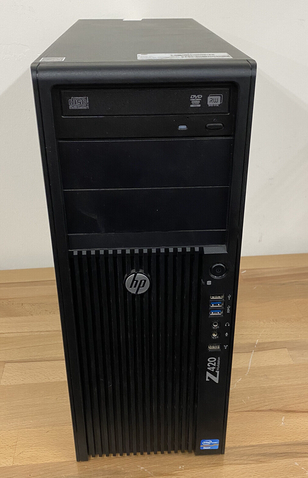 HP Z420 Workstation - Xeon E5-1620 3.60GHz 16GB RAM 500GB HDD Quadro 2000 Win 10