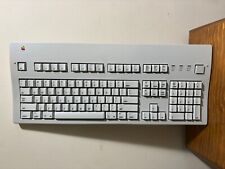 RETRO VINTAGE APPLE EXTENDED KEYBOARD II M3501 NO WIRE picture