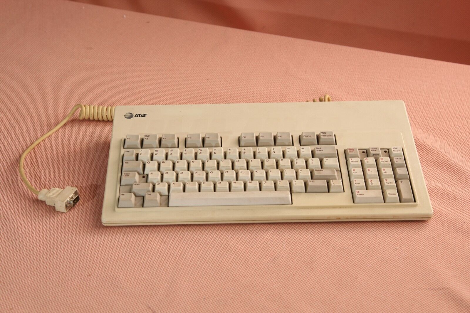Vintage AT&T PC 6300 Keyboard KBD 302 Olivetti Red Sliders