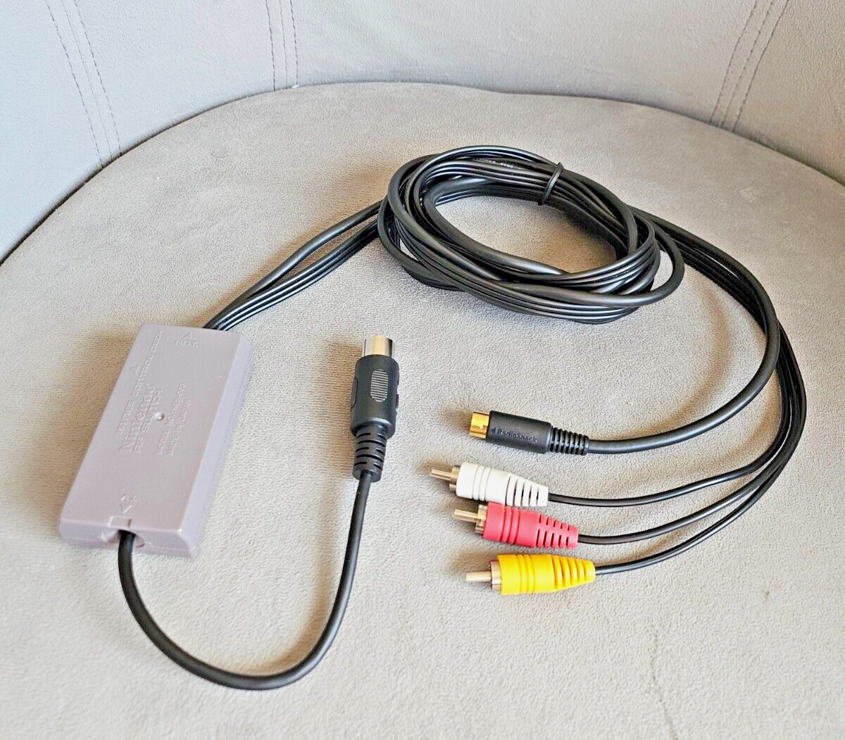 Atari 800 130XE 65XE Color S-Video, Composite Video and 2 Channel Audio Cable