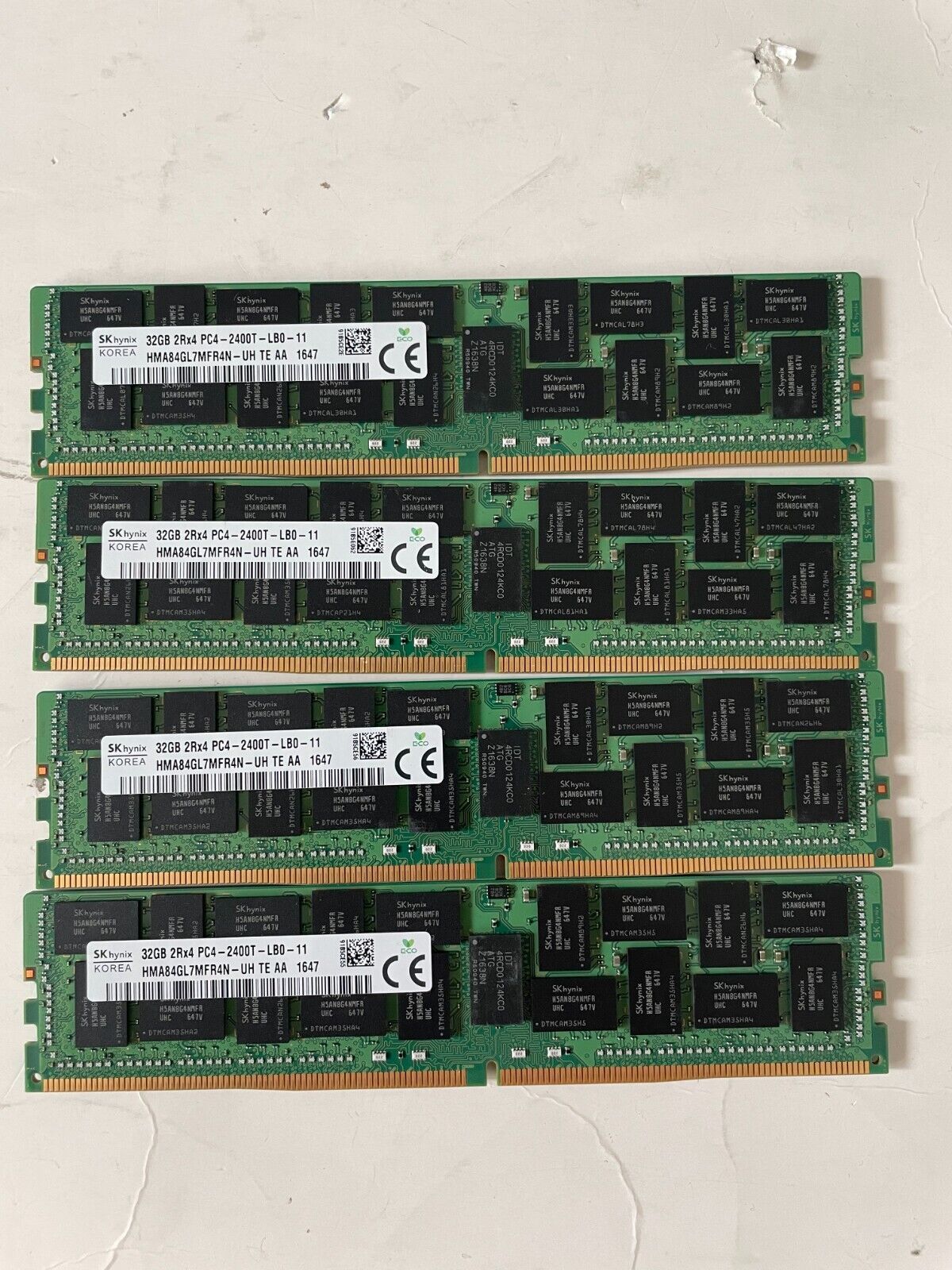 HYNIX 128GB HMA84GL7MFR4N-UH  4x32GB 2RX4 PC4-2400T DDR4 SERVER RAM MEMORY