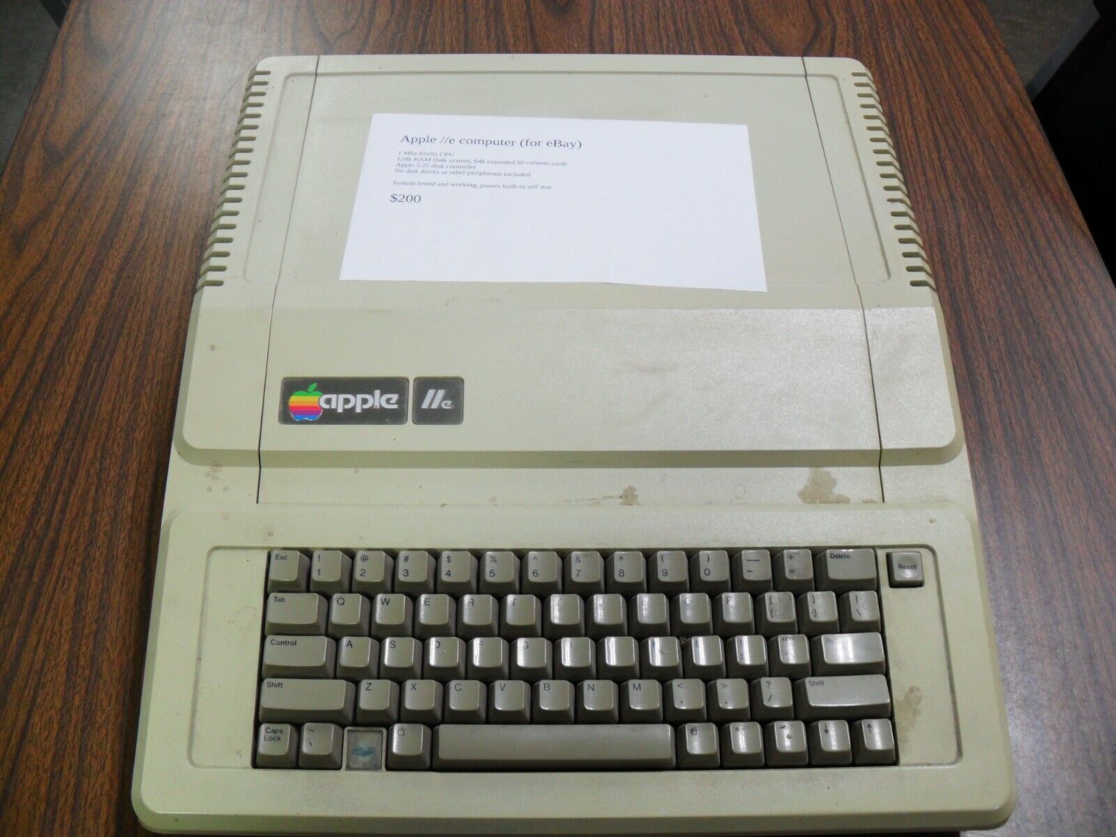 Vintage Apple IIe PC A2S2064 Computer ONLY
