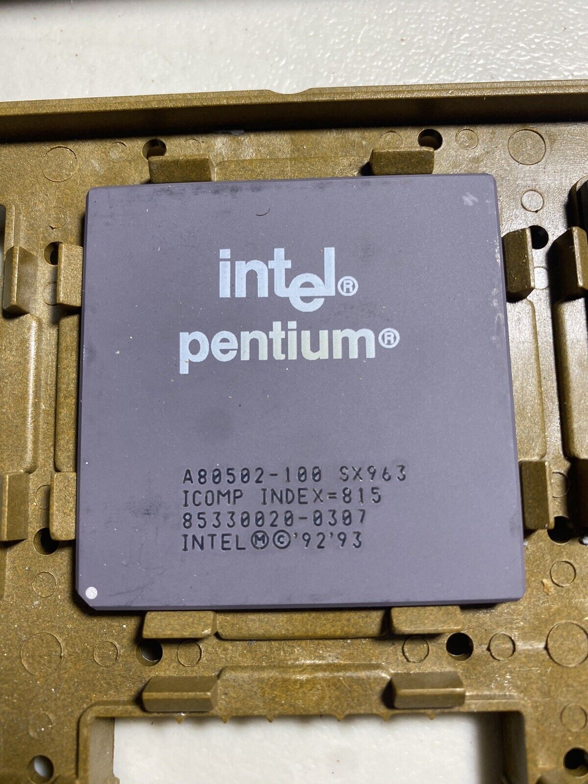 Vintage Intel Pentium A80502-100