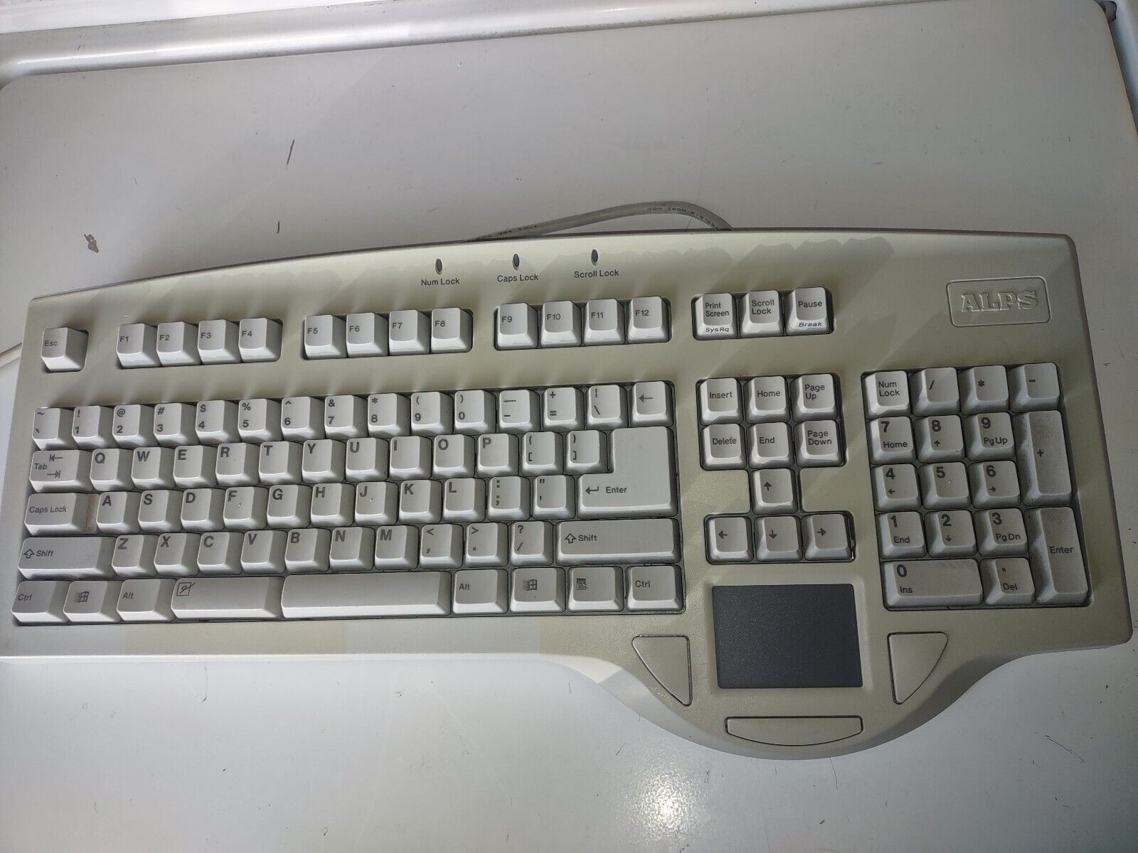 VTG Alps Glidepoint Ergonomic PC Keyboard W/Touchpad Windows 95 TESTED Rare