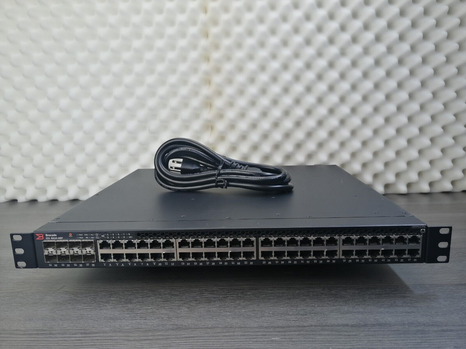 Brocade ICX6610-48P-E 48 Port Gigabit Switch WITH DUAL POWER - SAME DAY SHIPPING