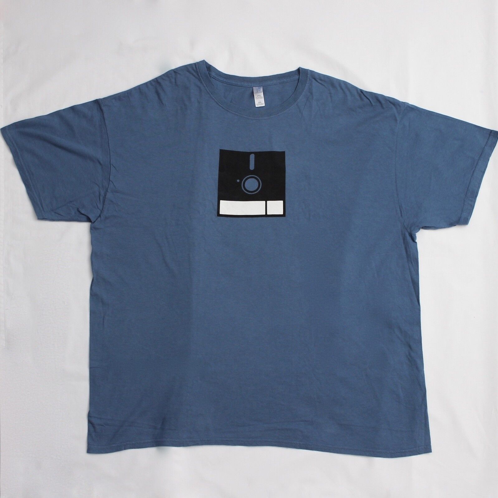 Genuine IBM Computer ‘Floppy Disk’ T-Shirt (Size 2XL)