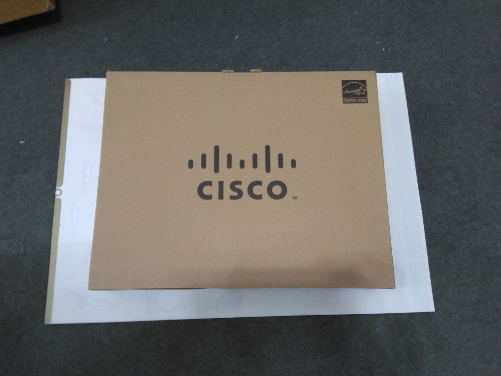 New IN BOX CISCO CP-8841 VOIP UC IP Phone CP-8841-K9=