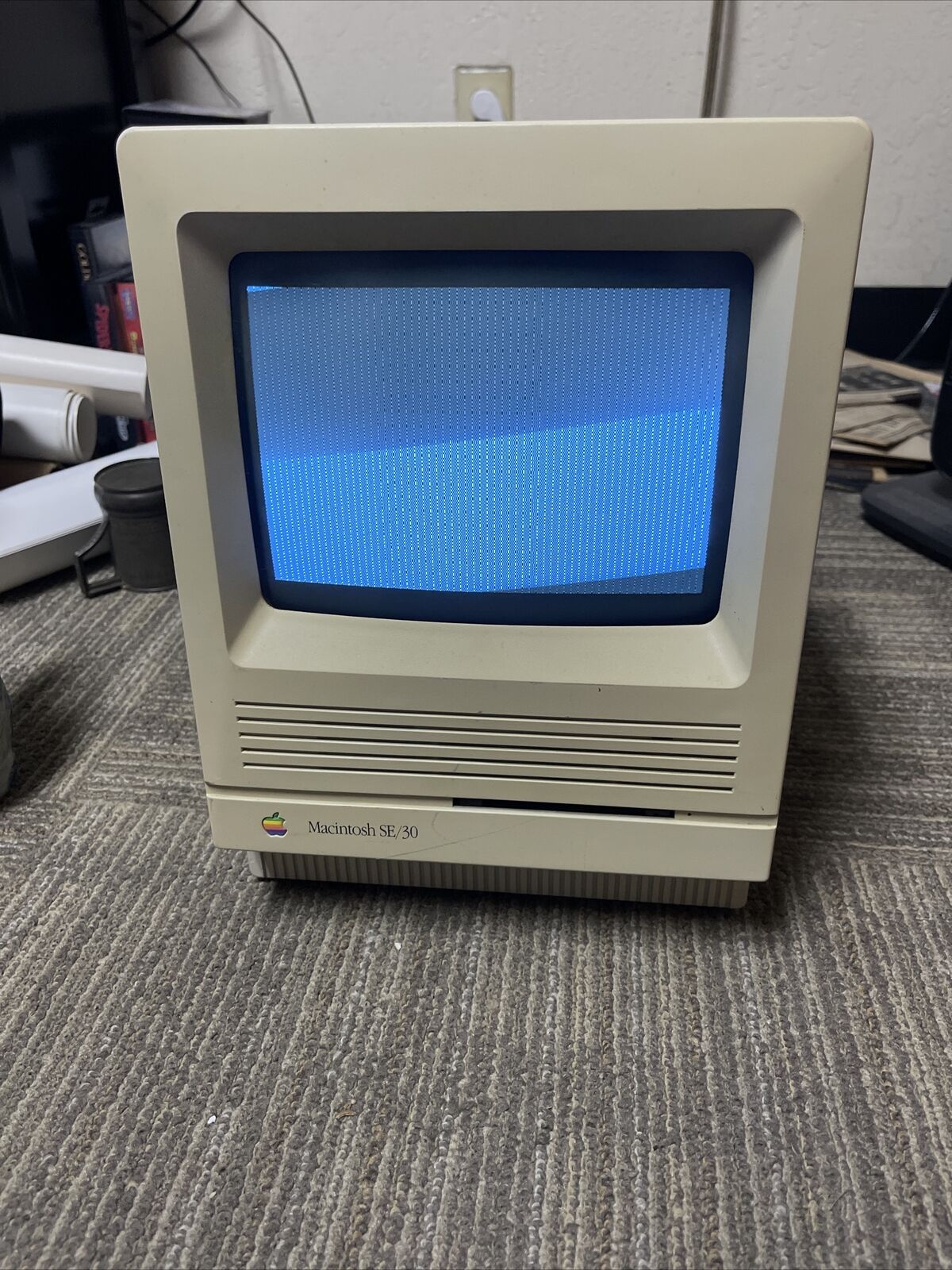 Vintage Apple M5119 Macintosh SE/30 Desktop Computer READ DESCRIPTION