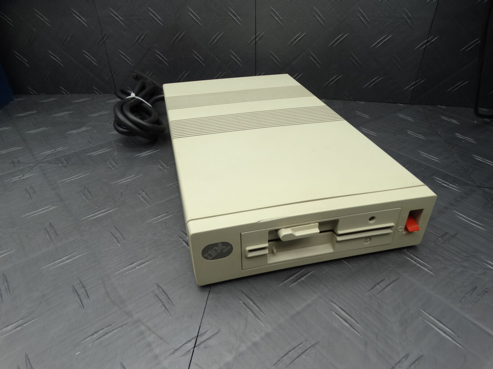 IBM Type 4869 External 5 1/4in Floppy Disk Drive Mainframe Collection
