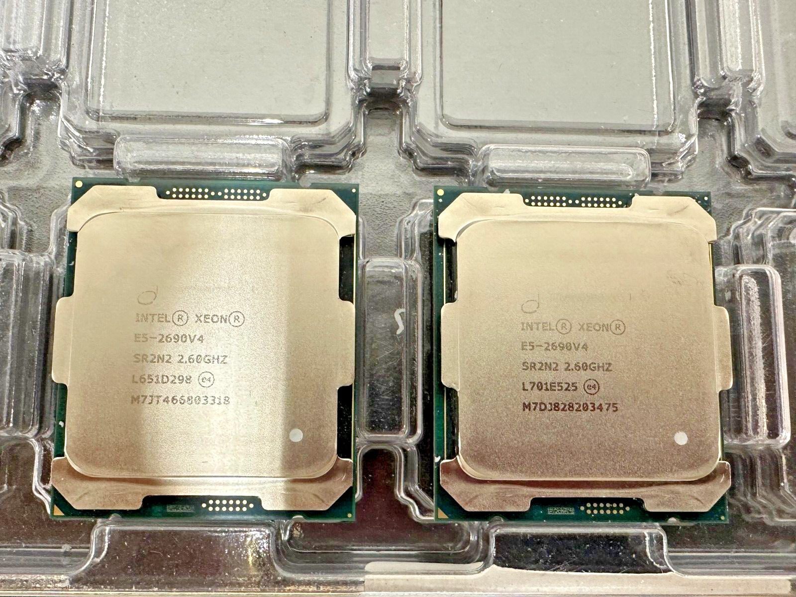LOT OF 2  Pair Intel Xeon E5-2690v4 2.6Ghz 14-Core 135W 35MB LGA2011-3 CPU SR2N2