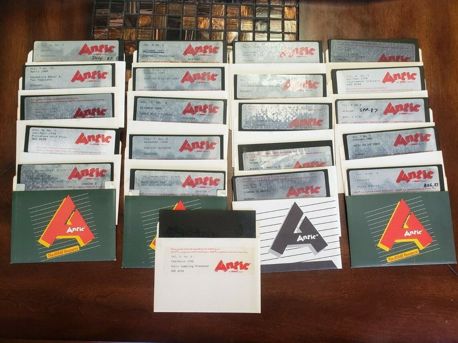 Atari Antic Disk Lot 21 Disks with games & programs 1980s XL XE 800 800XL 8bit