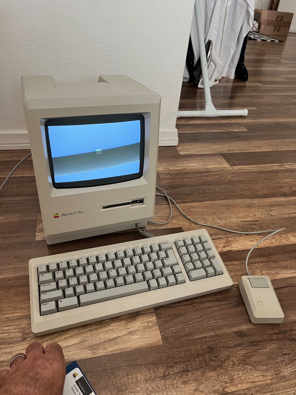 Vintage Apple Macintosh Plus Desktop Computer
