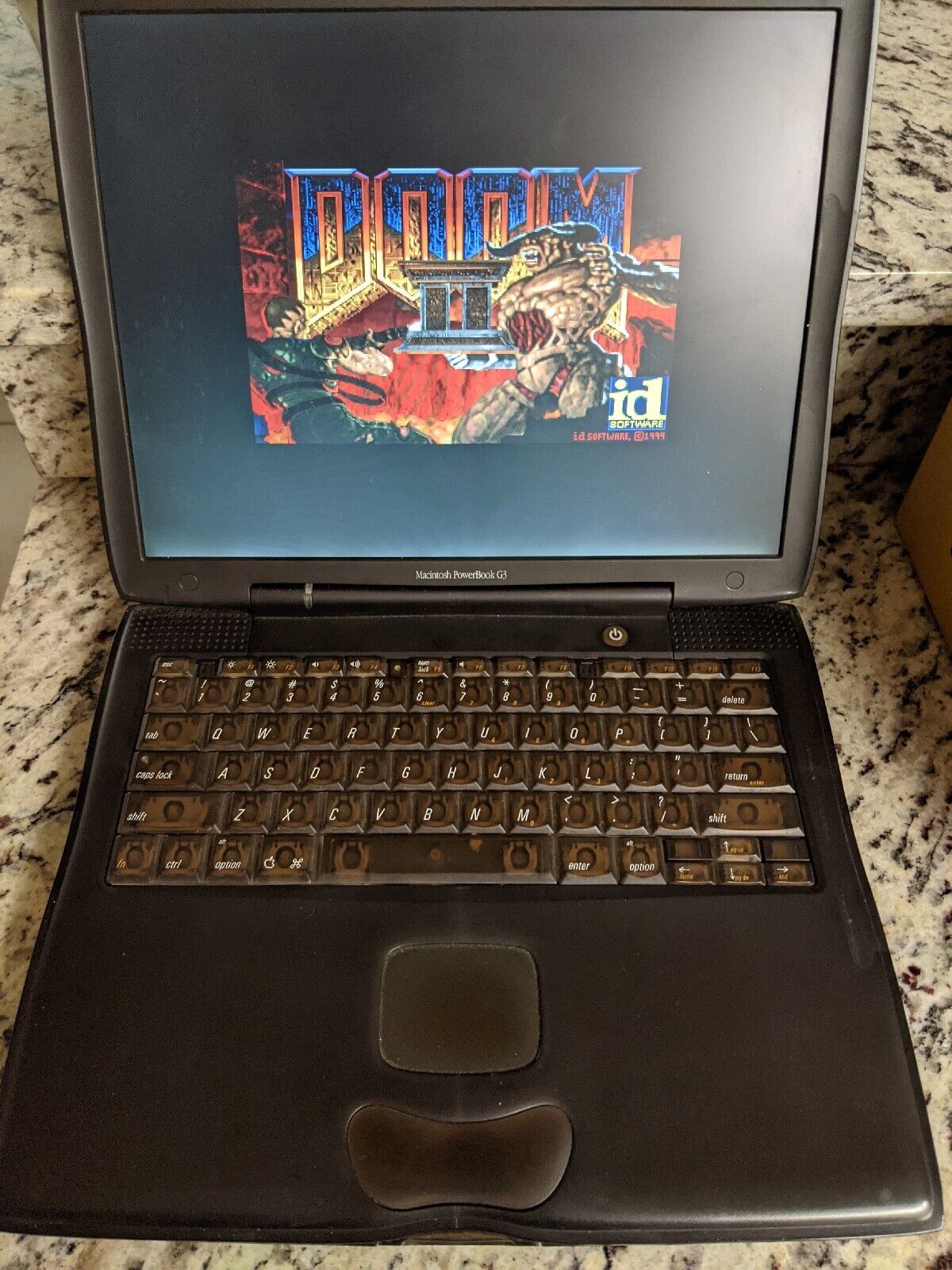Vintage Apple PowerBook  G3 400mhz OSLives 9.2 1999 Game Laptop w/Doom