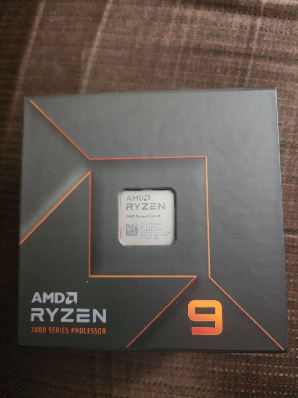 AMD Ryzen 9 7900x Processor (5.6 GHz, 12 Cores, LGA 1718/Socket AM5)