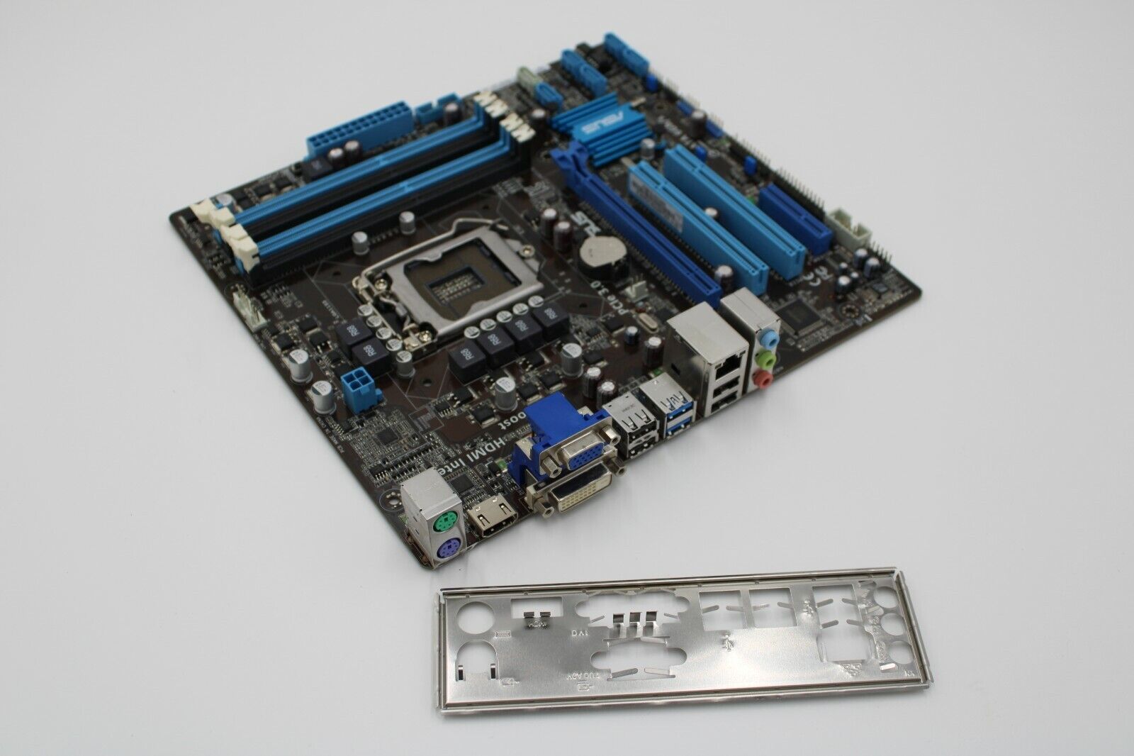 ASUS P8B75-M/CSM Desktop Motherboard Intel Socket LGA1155 DDR3 w/ IO