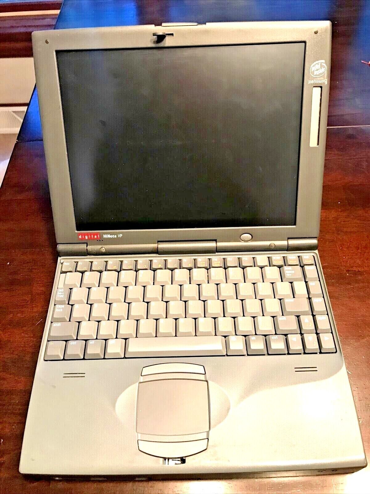 Vintage DEC Digital HiNote VP TS31D Laptop Computer ~ Works Good 