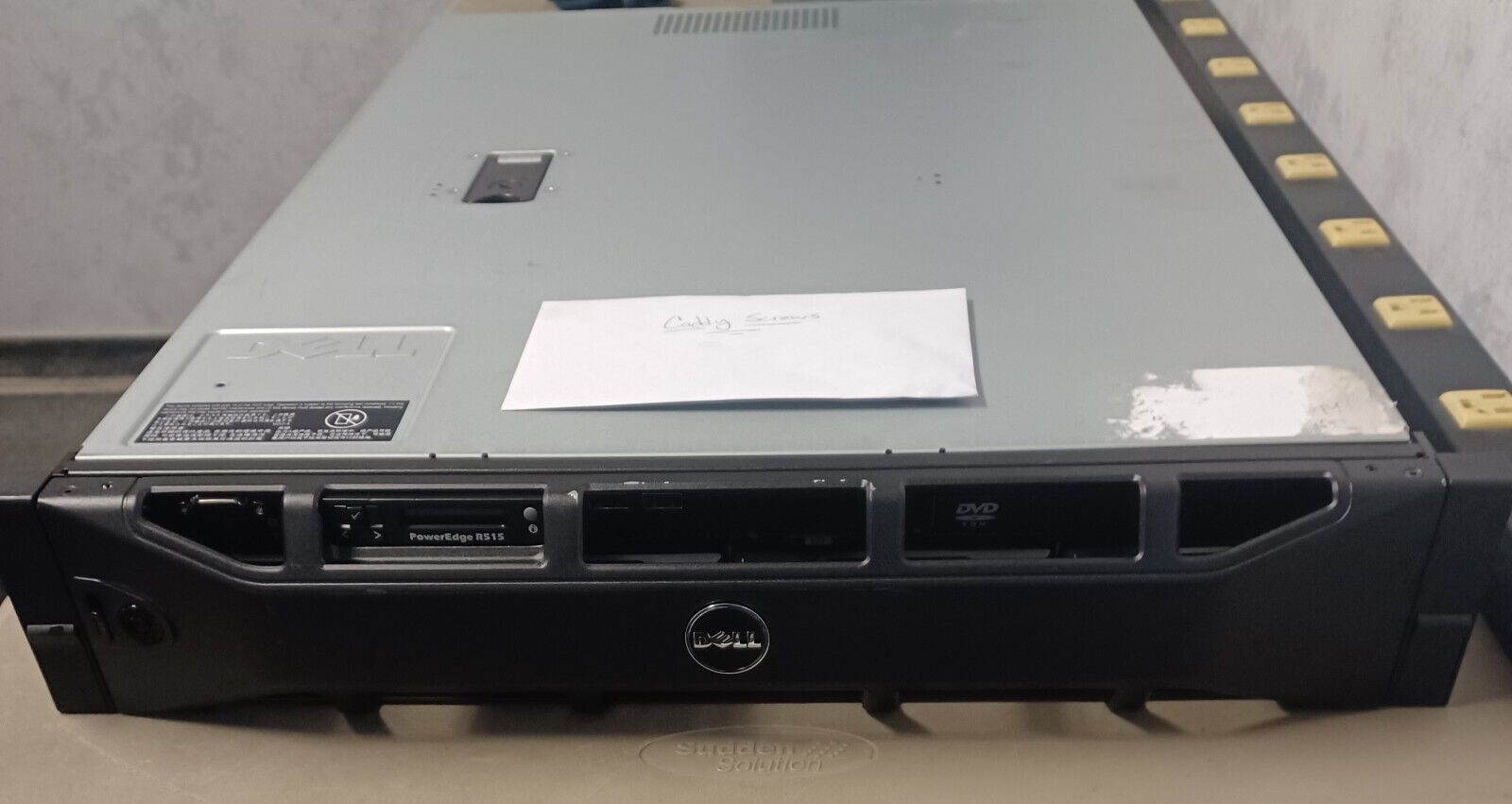 Dell PowerEdge R515 Server  **No HDD\'s** 64Gb, 2x8 Core AMD Opteron CPU\'s (Used)