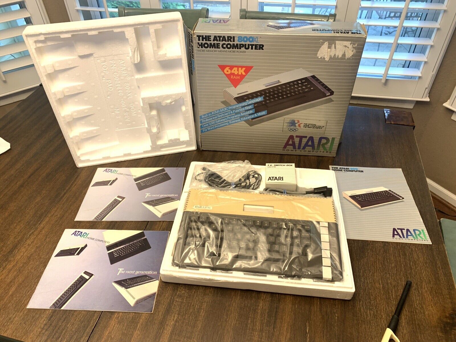 Vintage Atari 800XL Home Computer 64K RAM NEW OPEN BOX