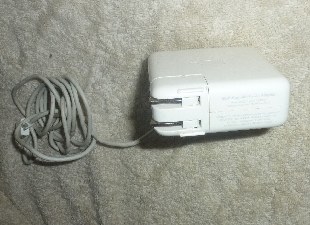 Genuine APPLE OEM Magsafe 60W Power Adapter A1330