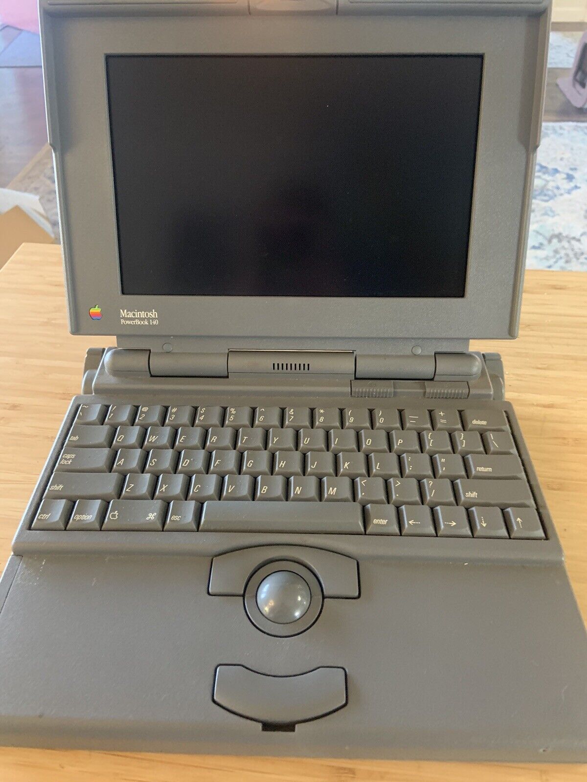 Vtg Apple Macintosh PowerBook 140 Laptop Portable Computer 