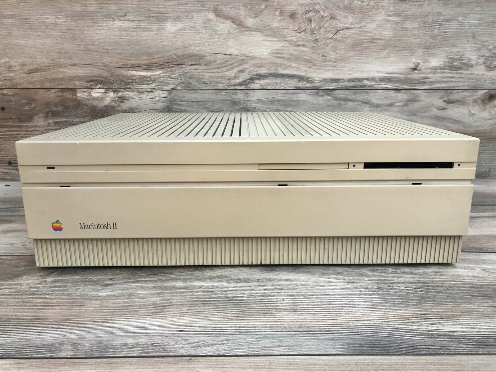 Vintage Apple Macintosh II M5000 - Parts or Repair