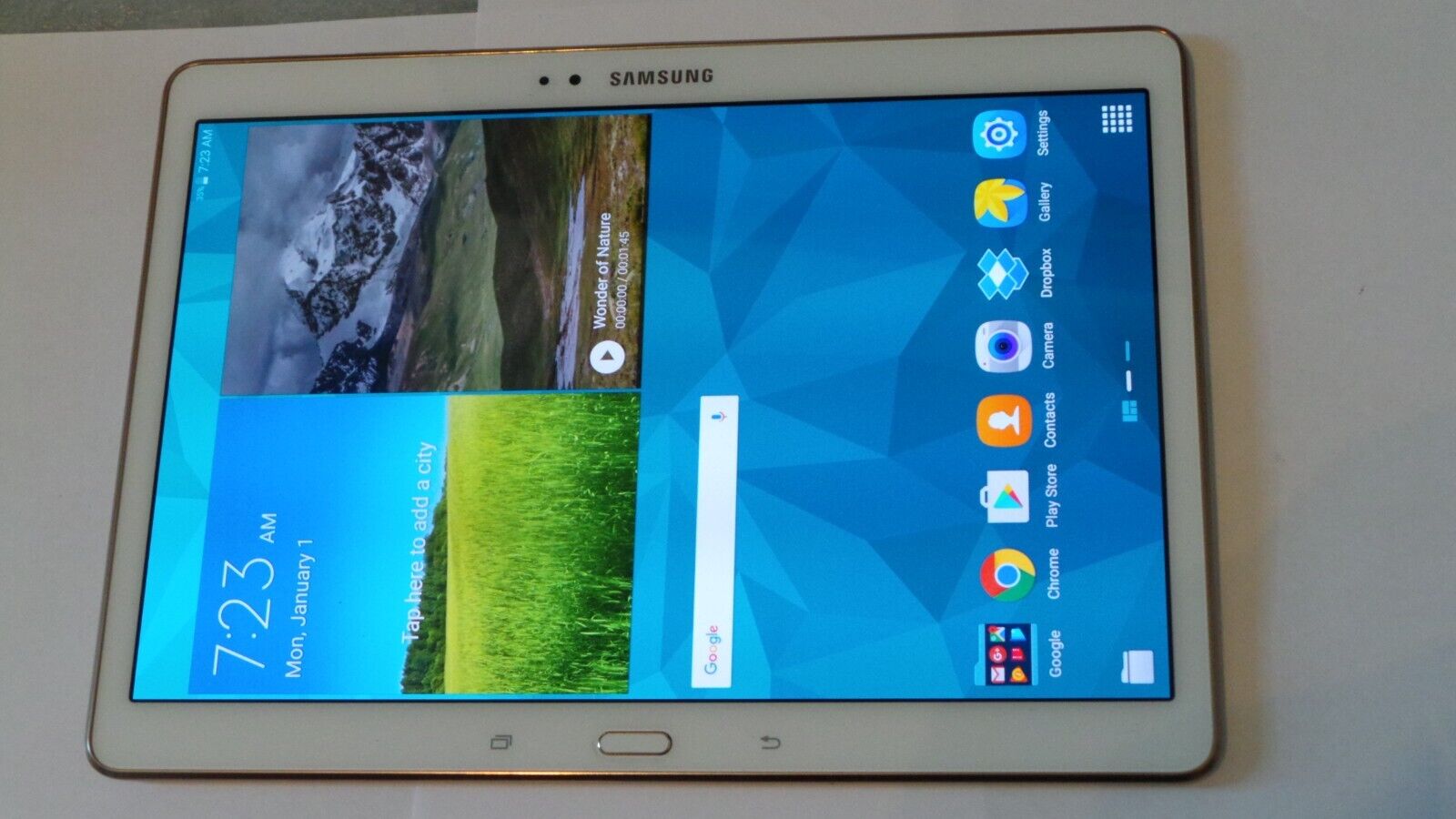 Samsung Galaxy Tab S SM-T800 16GB, Wi-Fi, 10.5 in - Dazzling White - Good Shape