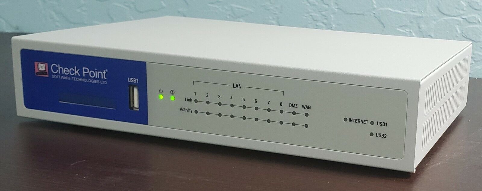 Check Point L-50 Security Gateway SG-80A Firewall - W/Power Supply