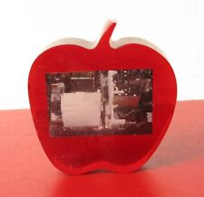 VINTAGE TROPHY AWARD APPLE COMPUTER BUILDING ? IN LUCITE  SHAPE OF AN APPLE  picture
