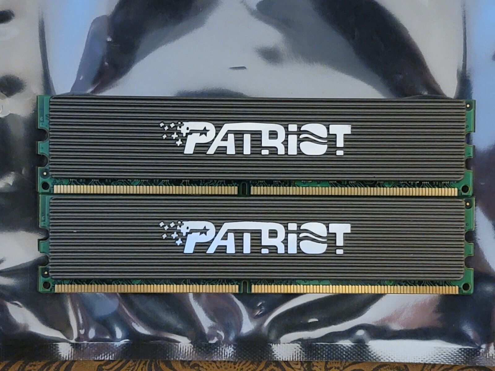 Patriot PDC24G6400ELK 4GB (2x2GB) DDR2 800 MHz PC2-6400 Desktop RAM Memory #2 Ŵ