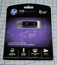 HP USB Flash Drive 8GB - Black - v125w picture