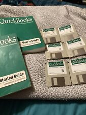 Intuit Quicken QuickBooks Pro Macintosh v 4.0 Apple Mac Floppy Disks With 2 Book picture