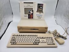 Commodore Amiga 3000 030 25Mhz + Keyboard + Mouse - Amiga OS 3.2 - WORKS 100% picture