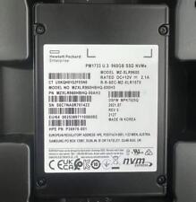 960GB SSD SAMSUNG PM1733 U.3 NVMe MZ-XLR9600 MZXLR960HBHQ-000H3 DSFW MPK7525Q picture