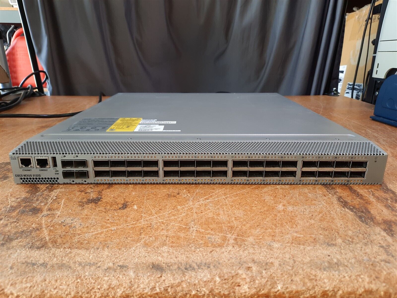 Cisco Nexus 3132Q 40Gbe switch - N3K-C3132Q-40GE