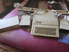 Vintage Apple IIe 2e iie Personal Computer A2S2064 V1718 *TESTED AND WORKING* picture