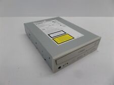 Vintage Yamaha CDRW CRW8824S 8x8x24 SCSI CD-Rewritable Drive picture