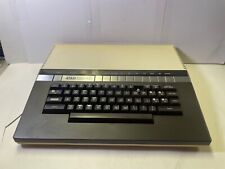 Vintage Atari 1200XL console - broken key “0” picture