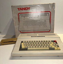 Vintage Tandy 128k COLOR COMPUTER 3  Retro Gaming Console 26-3334. Works/Box picture