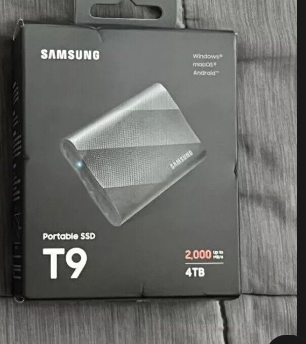 Samsung T9 4TB 2,000 MB/s Read Portable SSD USB 3.2 Gen. 2 - Black SEALED