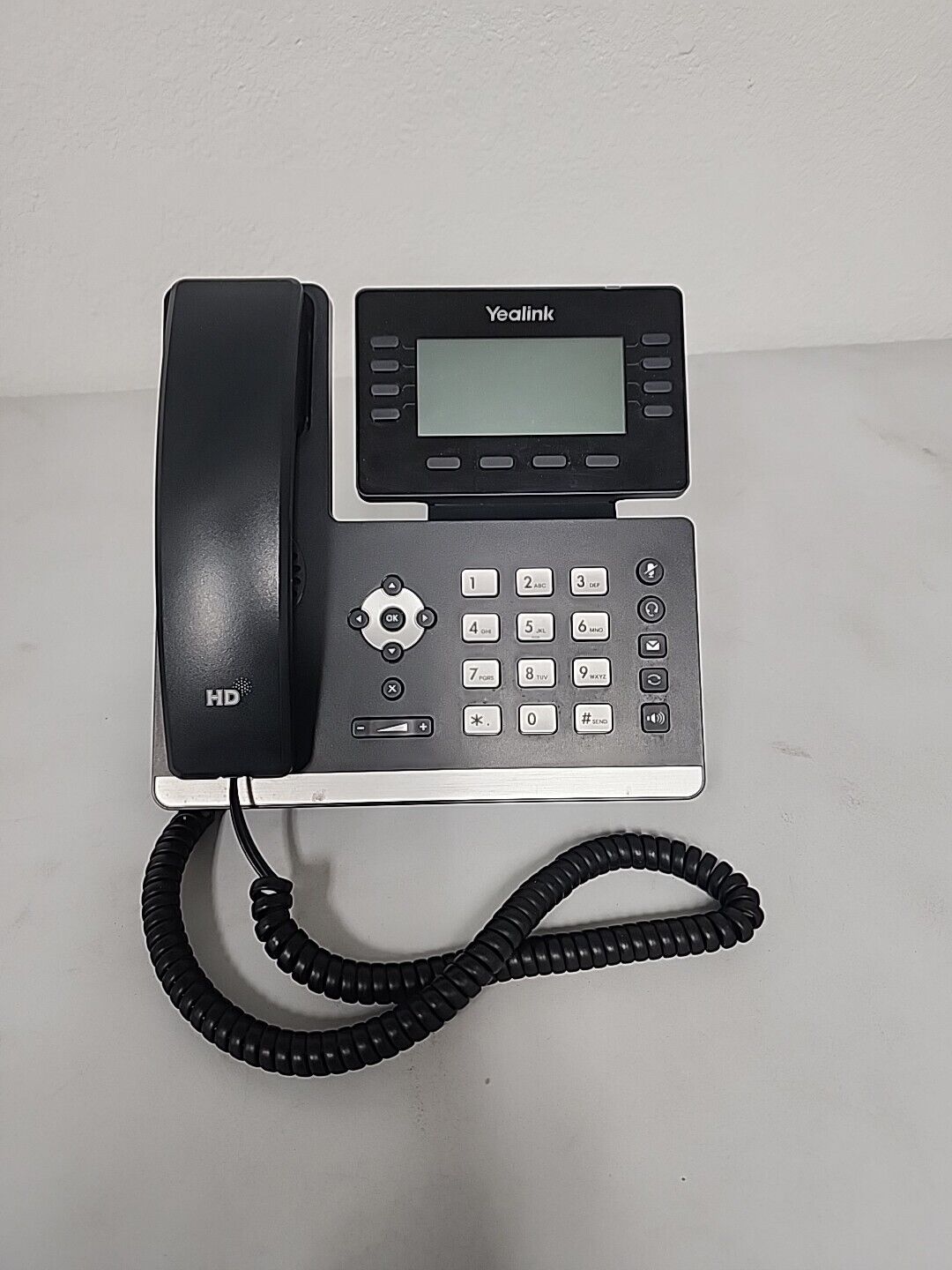 Yealink SIP-T53W 8-lines VoIP Business Phone