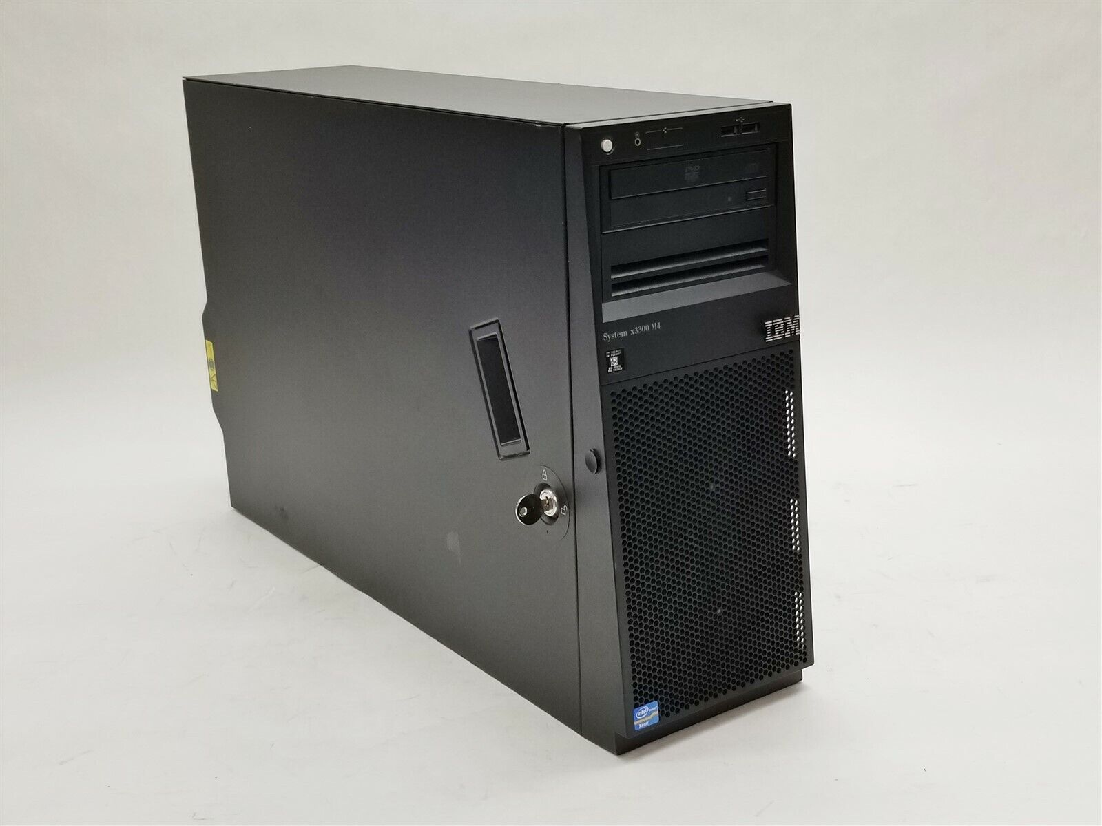 IBM System x3300 M4 8Bay 2.5