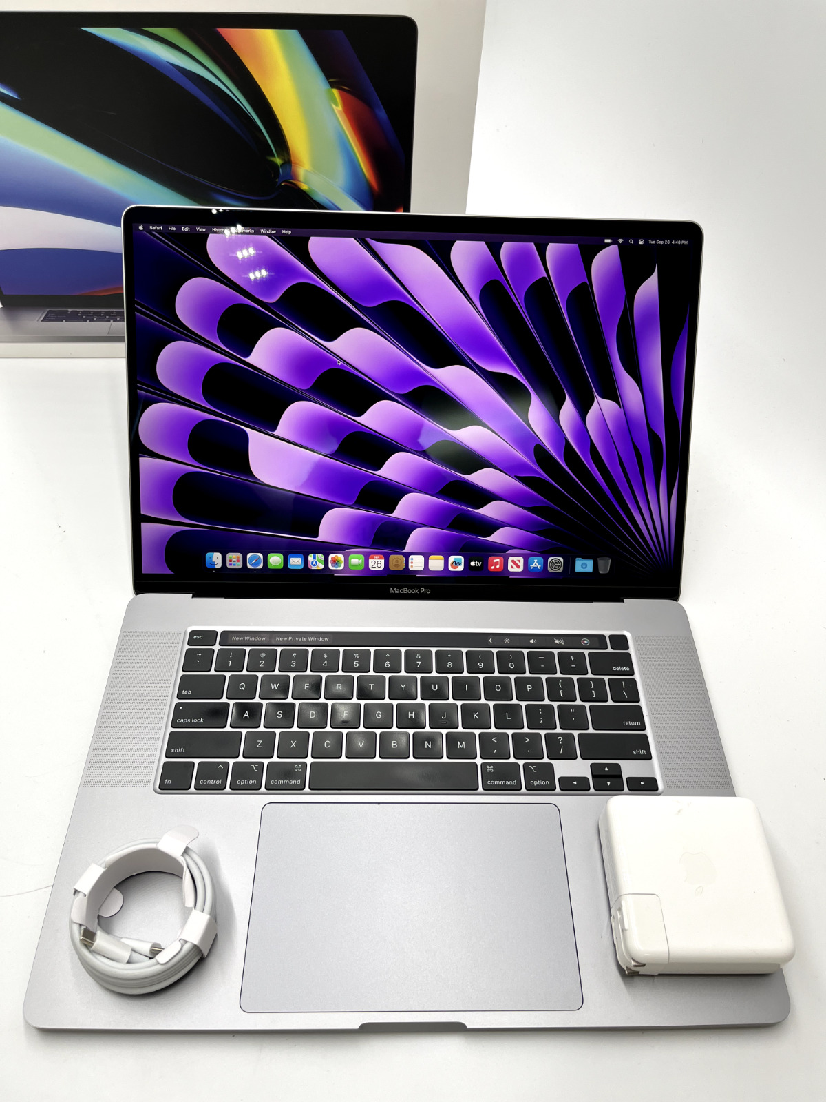 Apple MacBook Pro 16 inch 2.3GHz 8 Core i9 16GB RAM 1TB 5500M 2019/2020