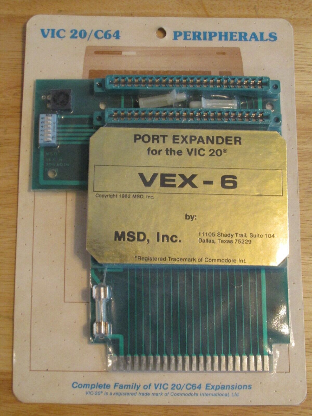 Vintage 1982 Original Commodore VIC-20 VEX-6 Port Expander - Factory Sealed