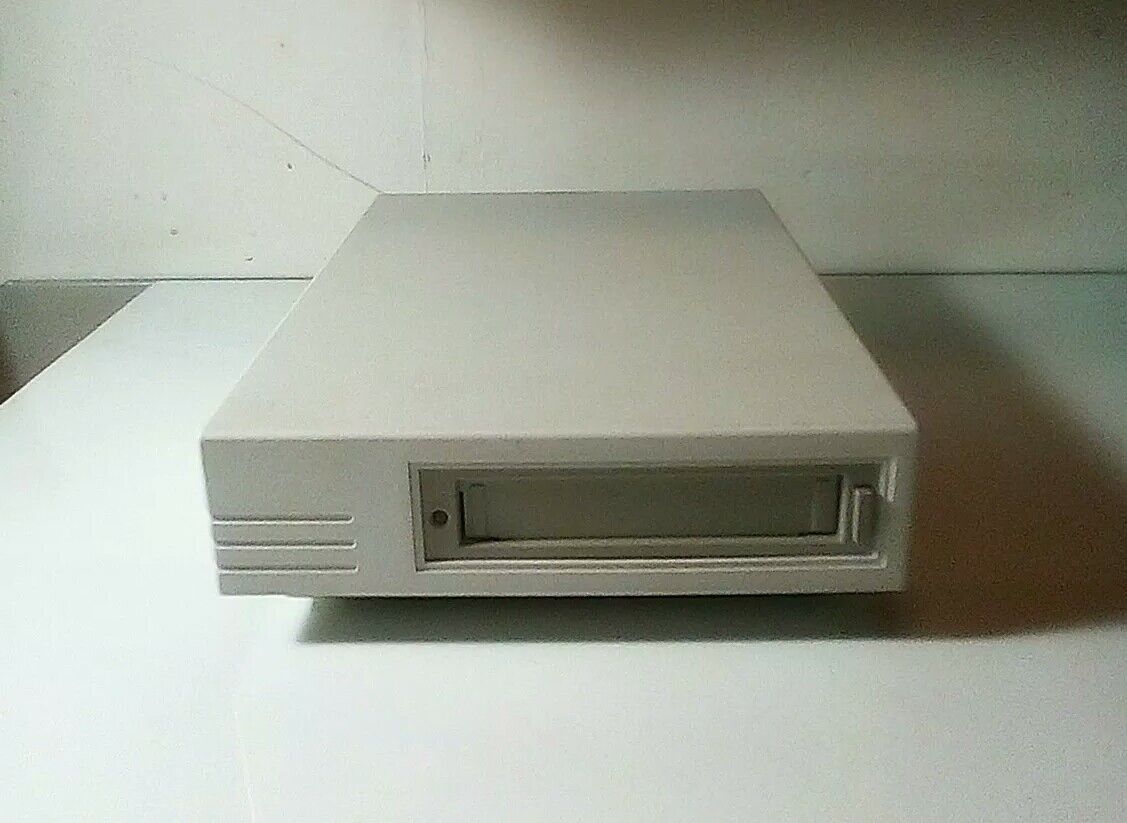 Vintage Archive Corporation Tape Data Disk Drive Model 11250QP - Untested