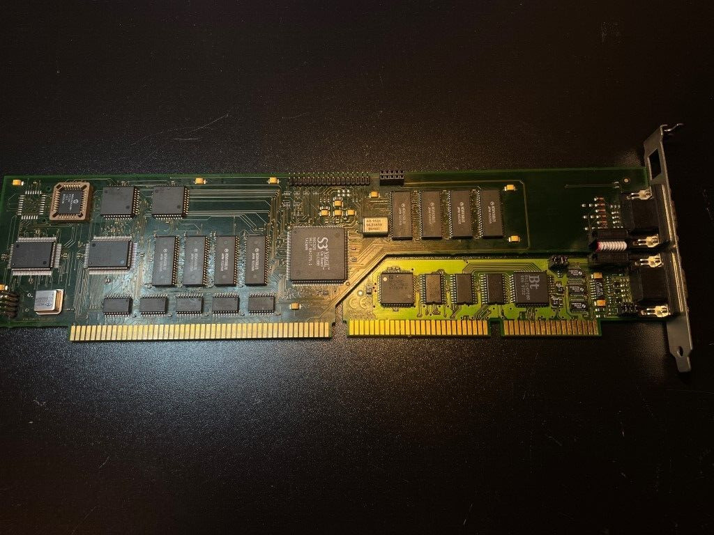 Amiga 4000 3000 2000 Cybervision 64/3D RTG graphics card and scandoubler module
