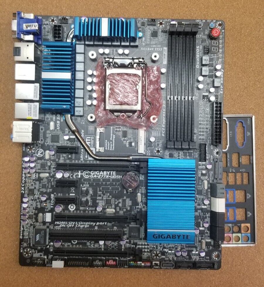 Gigabyte GA-Z77X-UD5H LGA 1155 Intel ATX Desktop Motherboard +  IO Shield
