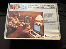 Commodore VIC-20 Personal Computer Keyboard, Manual and box GREAT working shape picture